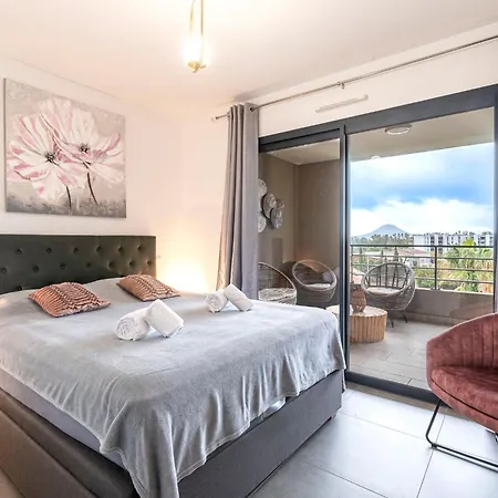 St Joseph-2 By Interhome Daire *